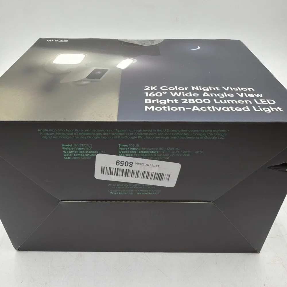 Wyze Cam Floodlight V2 Motion-Activated 2K HD Color Night Vision Camera